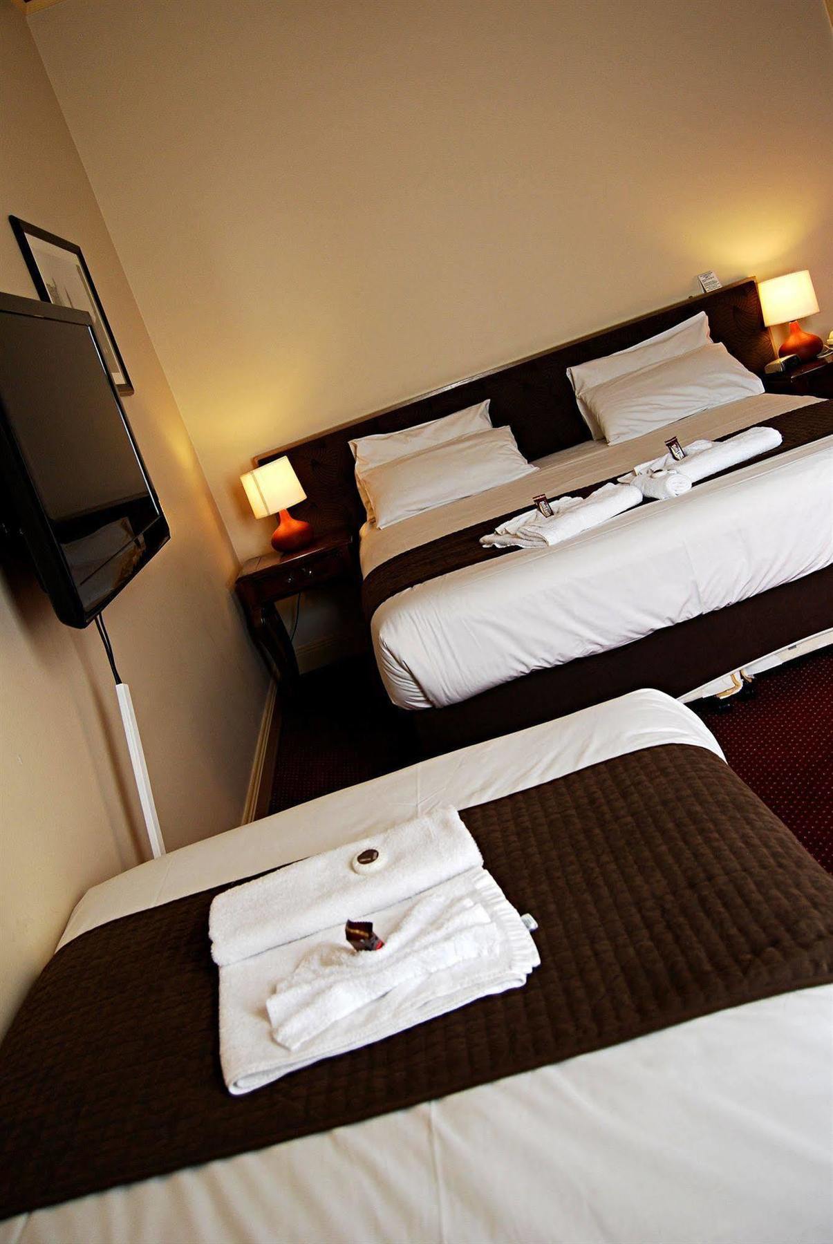 เกล็นเฟอร์รี่ โฮเต็ล Hotel ฮอว์ทอร์น ภายนอก รูปภาพ