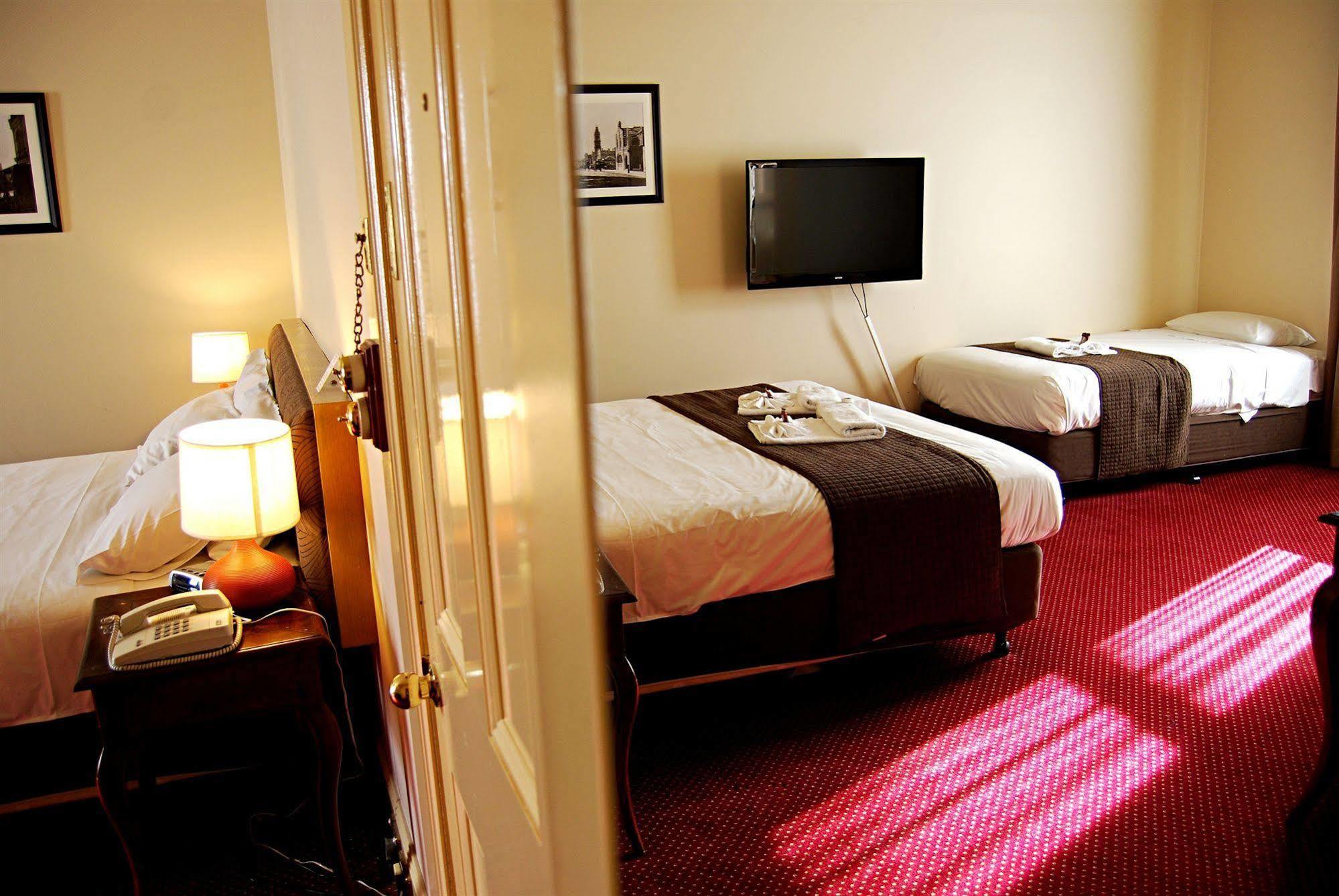 เกล็นเฟอร์รี่ โฮเต็ล Hotel ฮอว์ทอร์น ภายนอก รูปภาพ